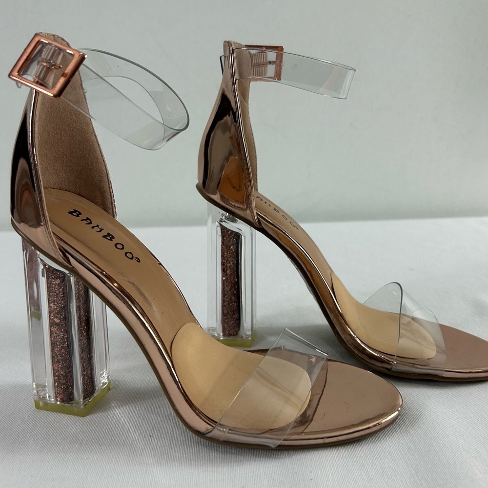 Rose Gold Outburst Sandal Square Heel Womens Size 6 EUC - Picture 3 of 11